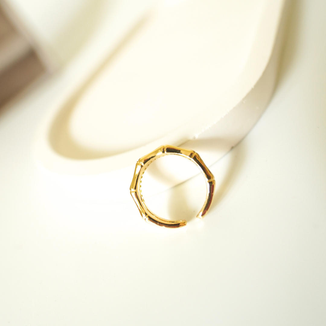 Bamboo Gleam Green Adjustable Ring
