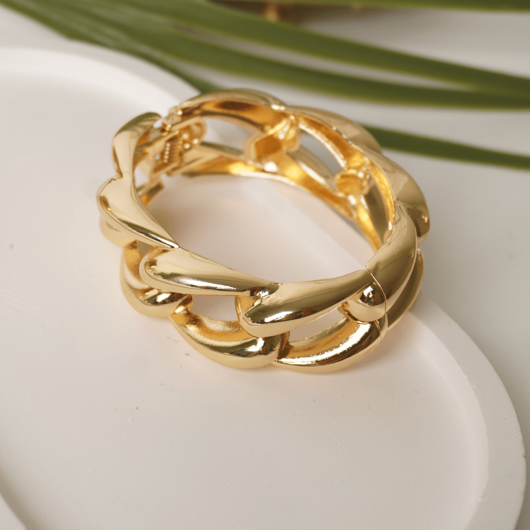 Ashara Golden Link Luxe Bracelet