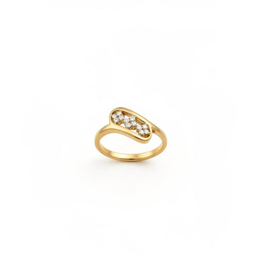 Celeste Curve Ring