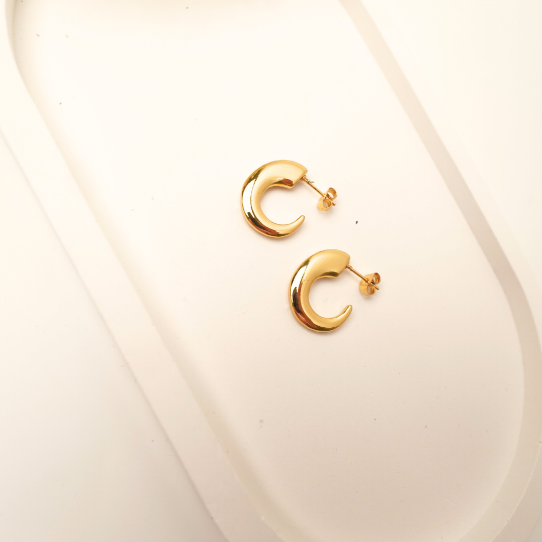 Ashara Classic Puff Hoops