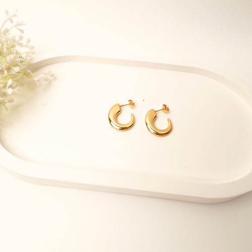 Ashara Classic Puff Hoops – 18K gold-plated stainless steel hoop earrings