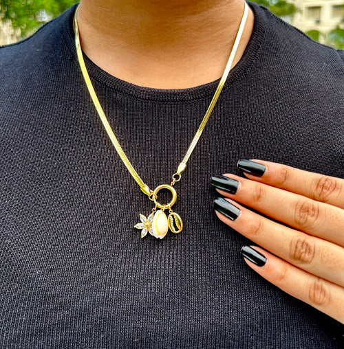 Ashara Coastal Bloom Charm Necklace – 18K gold-plated stainless steel charm necklace