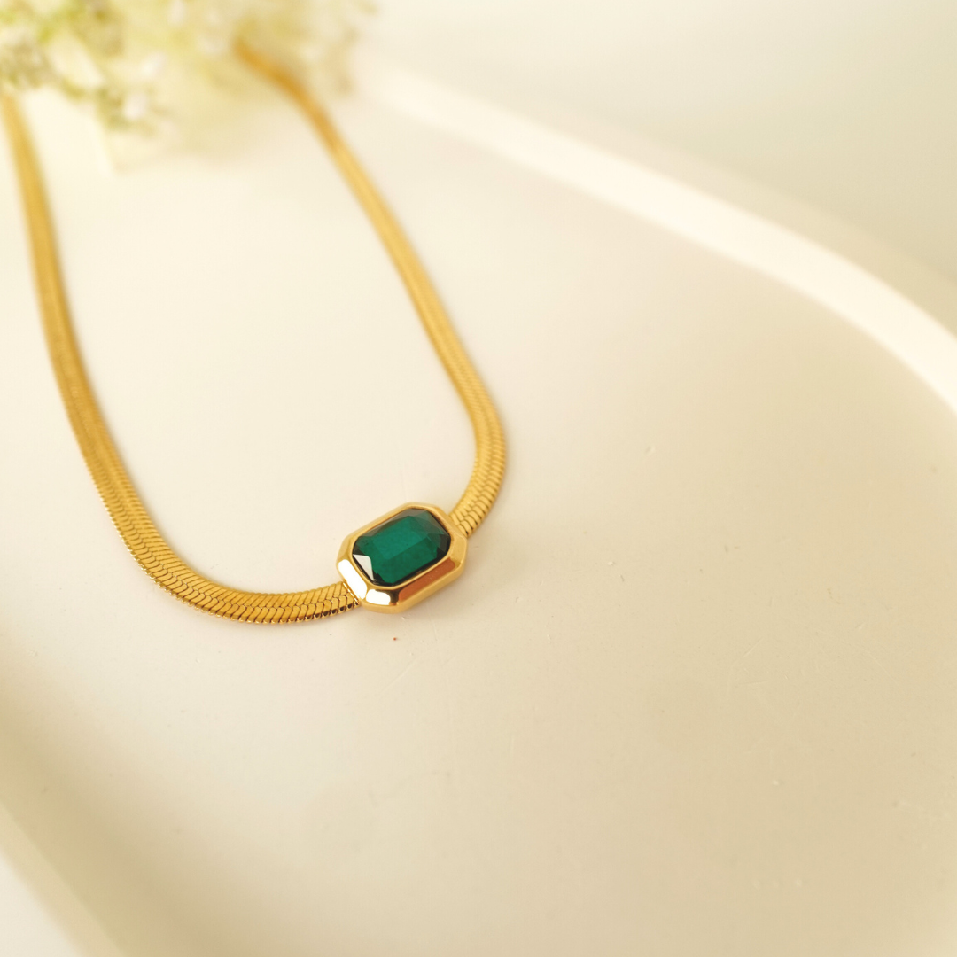 Ashara Emerald Radiance Necklace