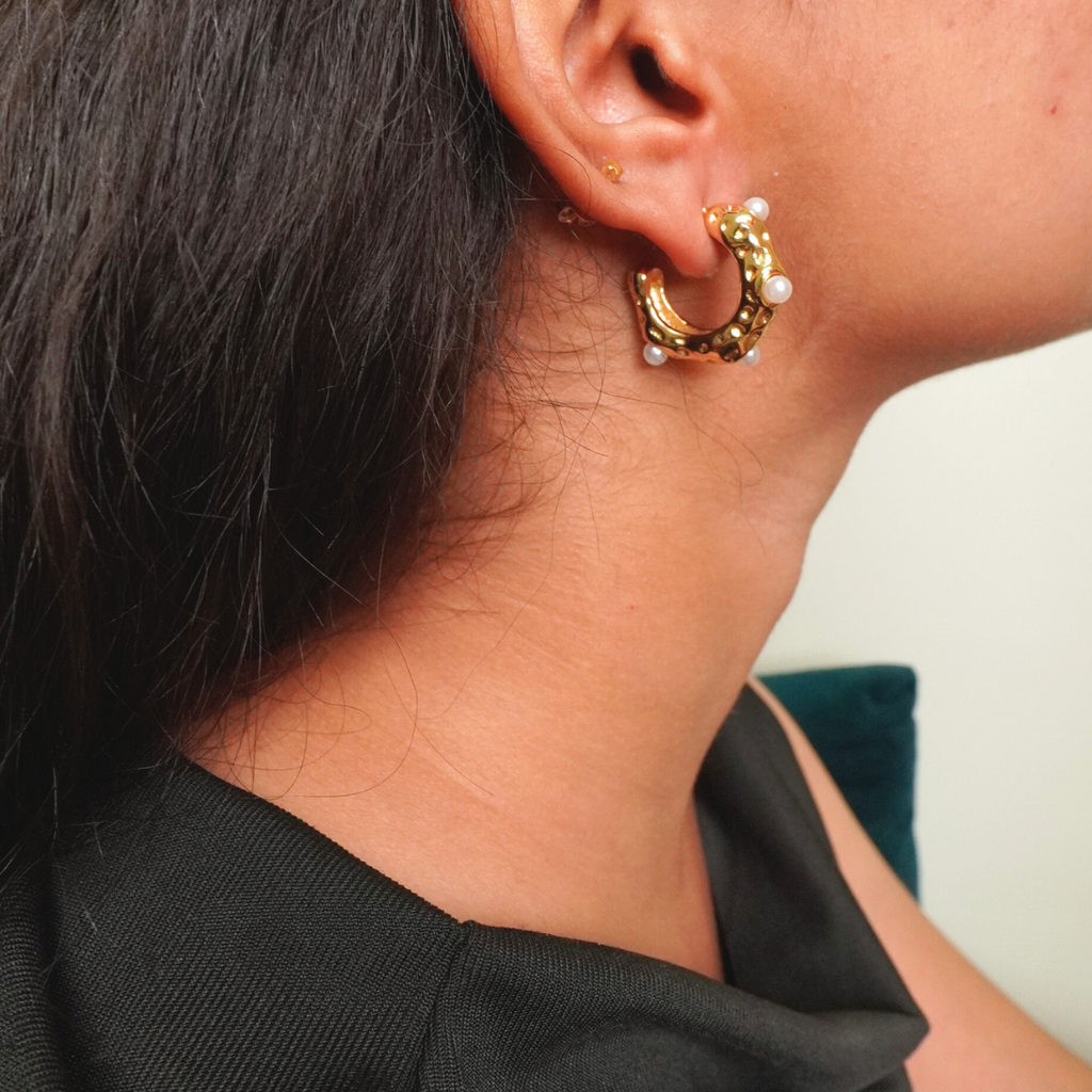 Ashara Royal Bloom Hoops – 18K gold-plated stainless steel hoop earrings, view 5