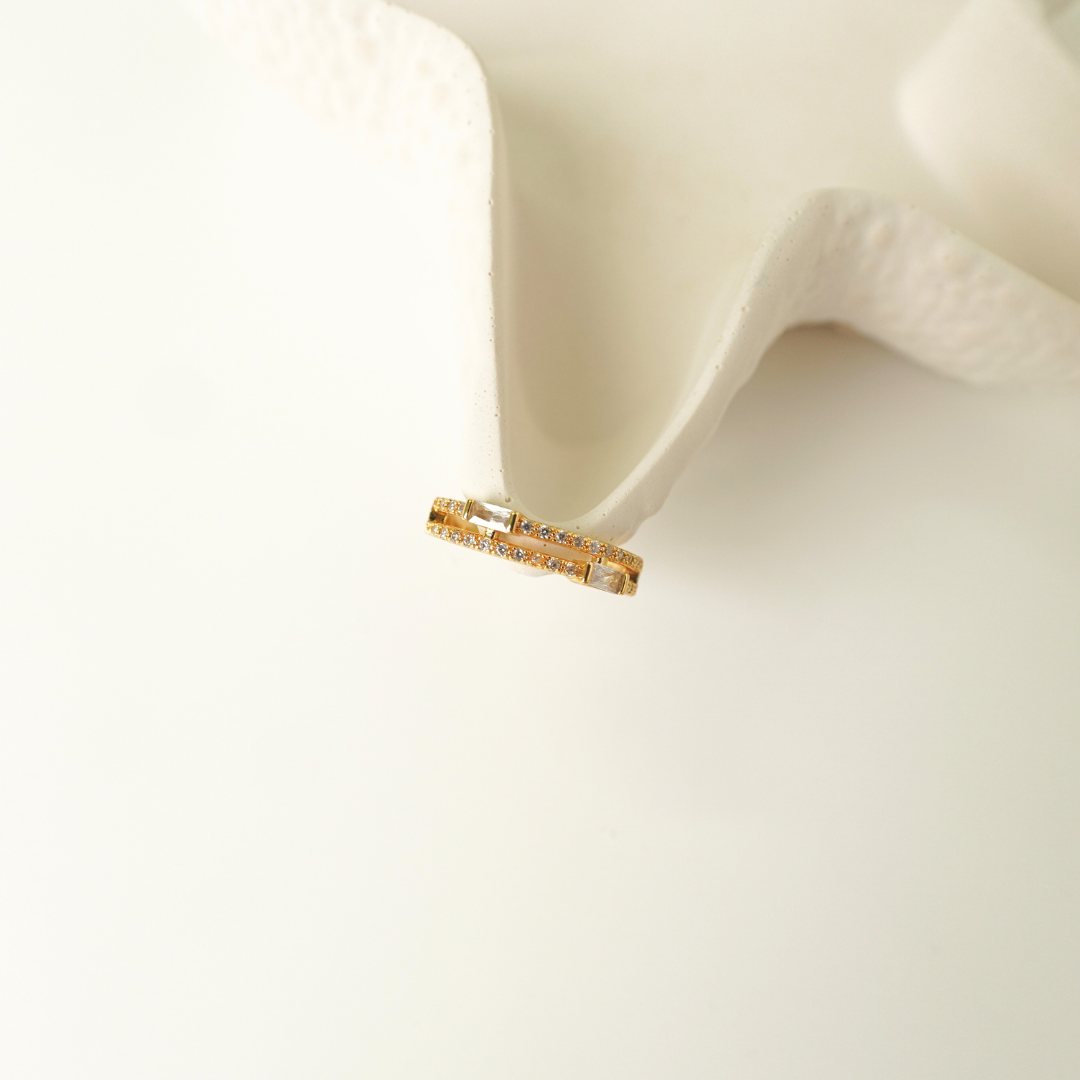 Ashara Luxe Baguette Ring | Adjustable