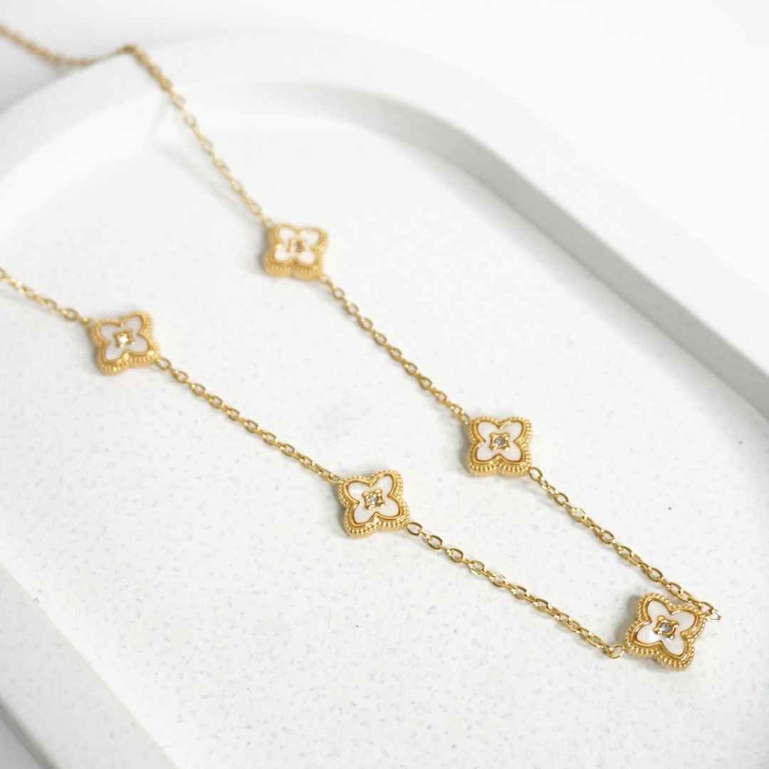 Dual-Tone Clover Elegance Necklace
