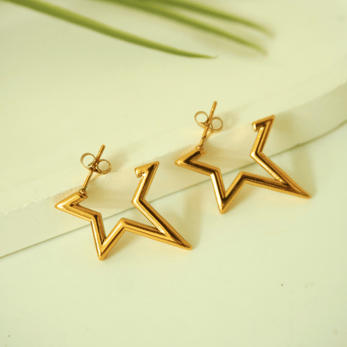 Nova Star Outline Earrings – 18K gold-plated stainless steel stud earrings