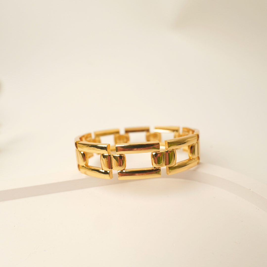 Ashara Bold Link Bracelet