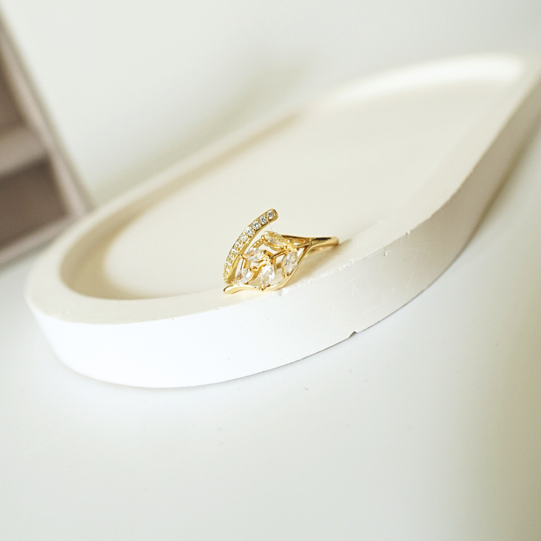 Ashara Golden Bloom Vine Ring|Adjustable