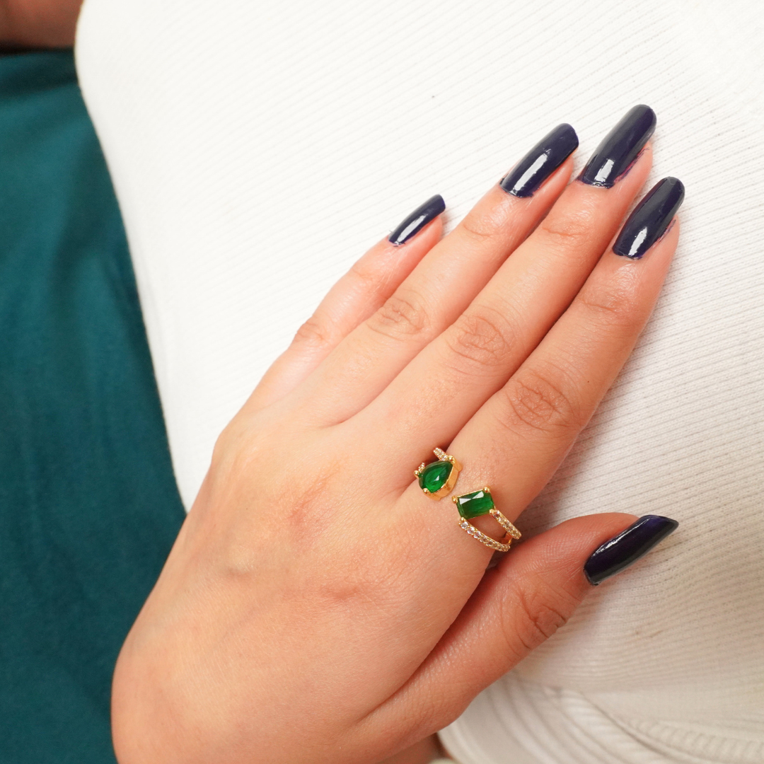 Emerald Dual Shine Adjustable Ring