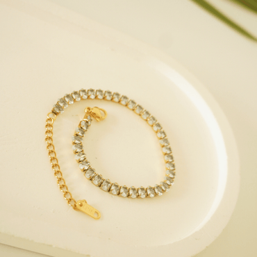 Alaya Oval Tennis Bracelet