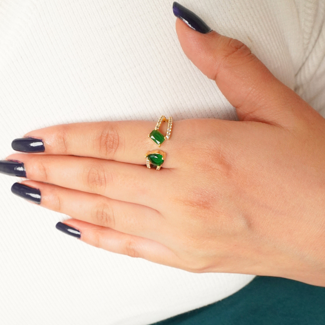 Emerald Dual Shine Adjustable Ring