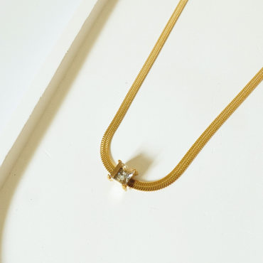 Ashara Solitaire Luxe Choker