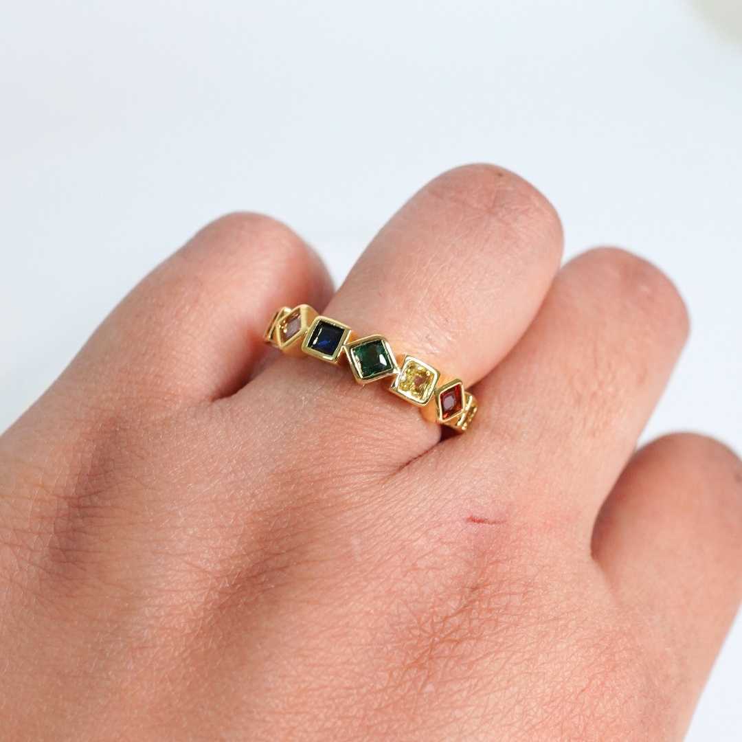 Prism Aura Adjustable Gold-Plated Ring