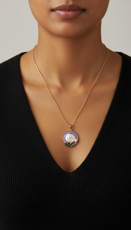 Lavender Bloom Vintage Pendant Necklace – 18K gold-plated stainless steel pendant necklace