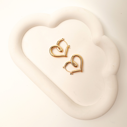 Seré Heart Hoops – 18K gold-plated stainless steel hoop earrings