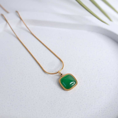 Emerald Glow Cushion Pendant Necklace – 18K gold-plated stainless steel pendant necklace