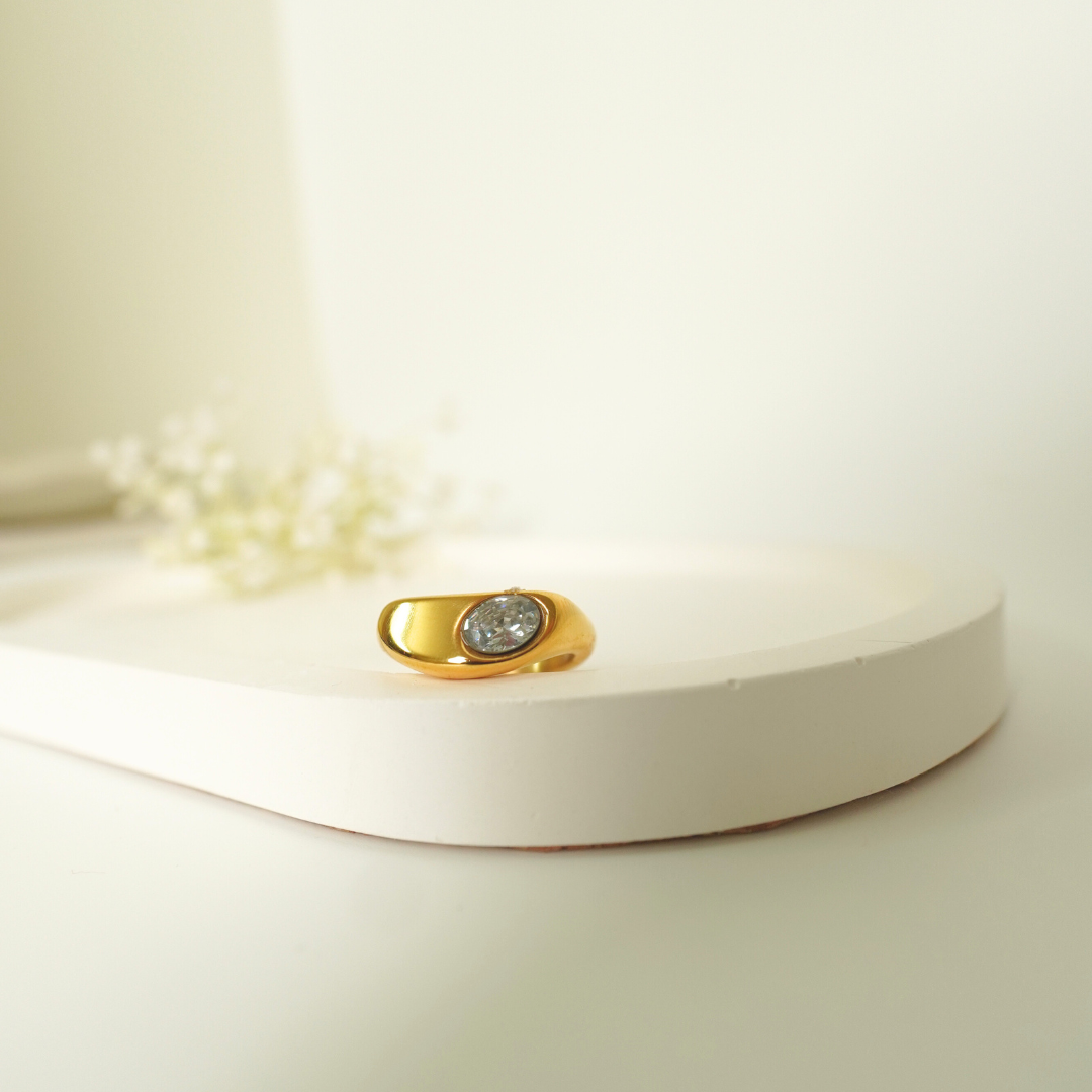 Ashara Nova Signet Ring