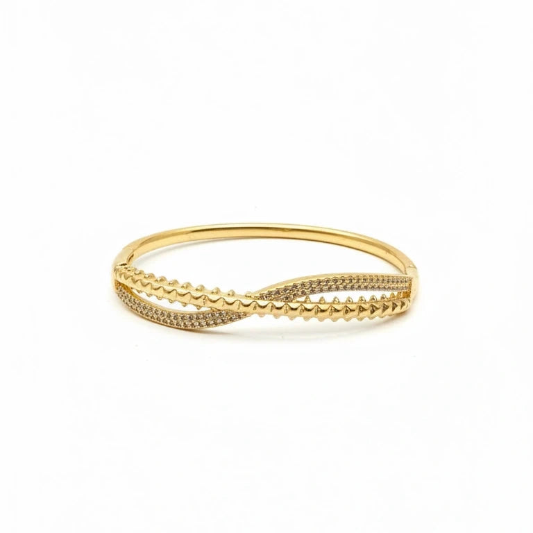 Luxe Ripple Criss-Cross Bangle