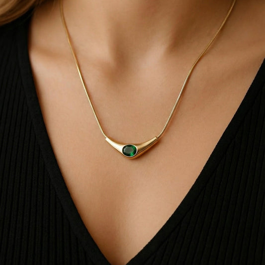 Green Gemstone Minimal Pendant Necklace