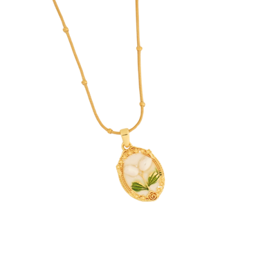 Ashara Lily Oval Pendant – 18K Gold-Plated