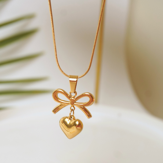 Ashara Sweetheart Charm Bow Necklace