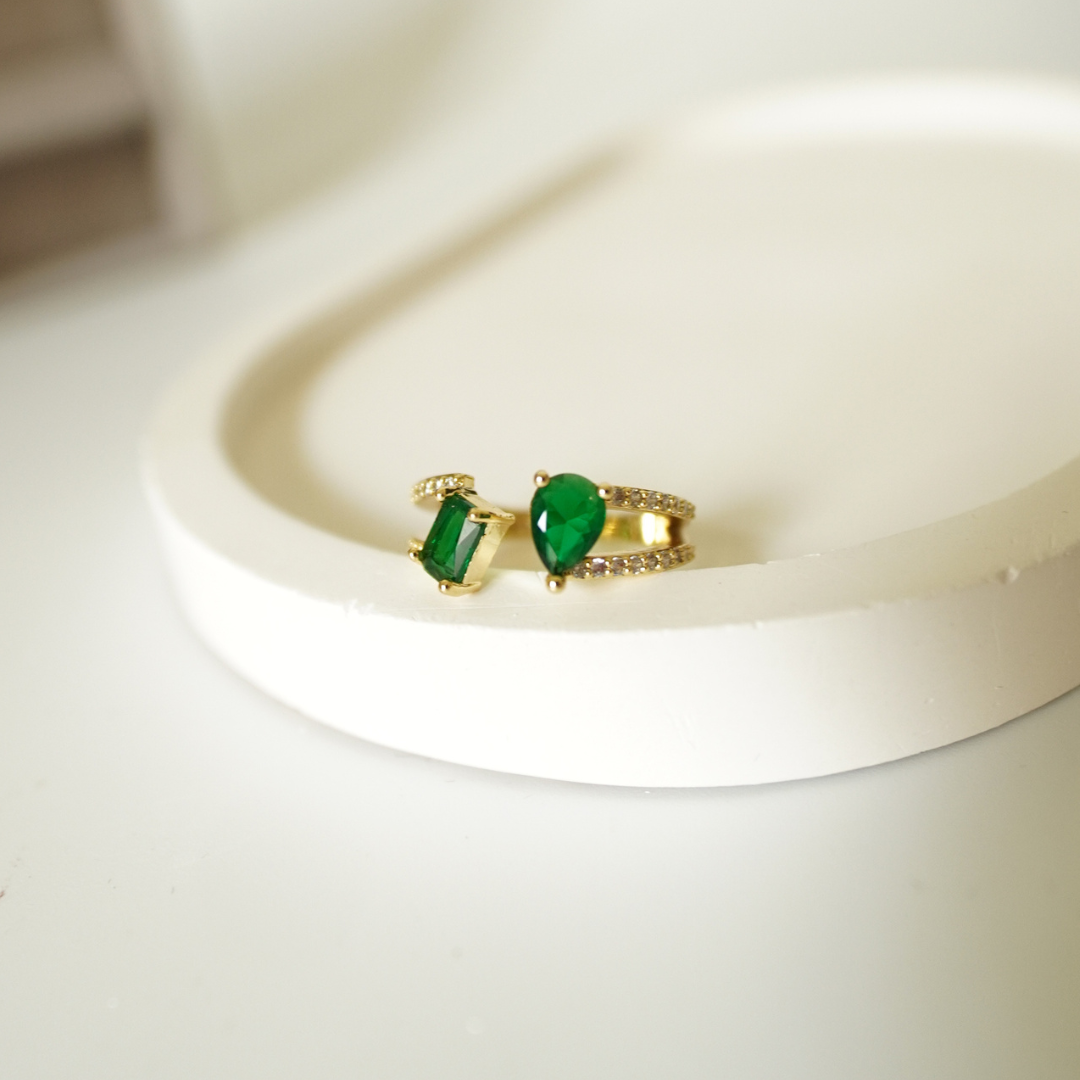 Emerald Dual Shine Adjustable Ring
