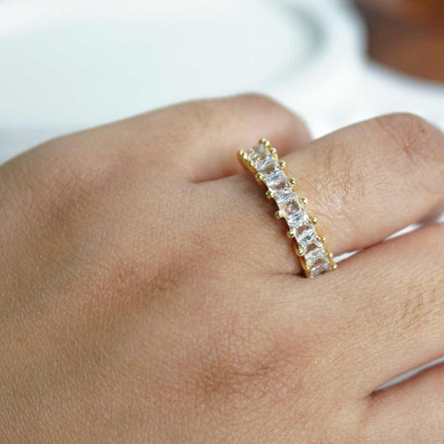 White Princess-Cut Eternity Band – 18K gold-plated stainless steel ring
