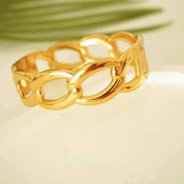 Ashara Golden Aura Link Bangle