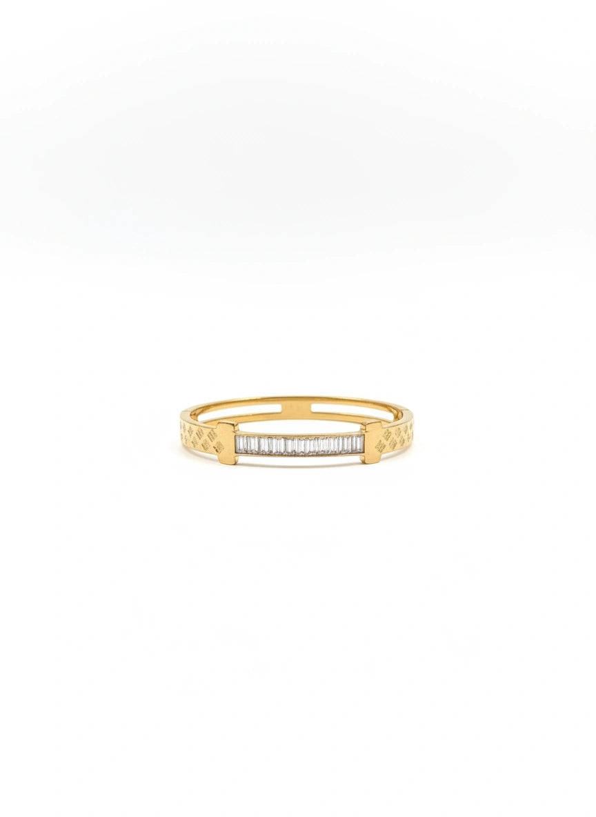 Regalia Baguette Bar Bracelet for tiny wrist