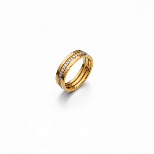 Aurelia Spark Gold Band Ring – 18K gold plated band with sparkling stones