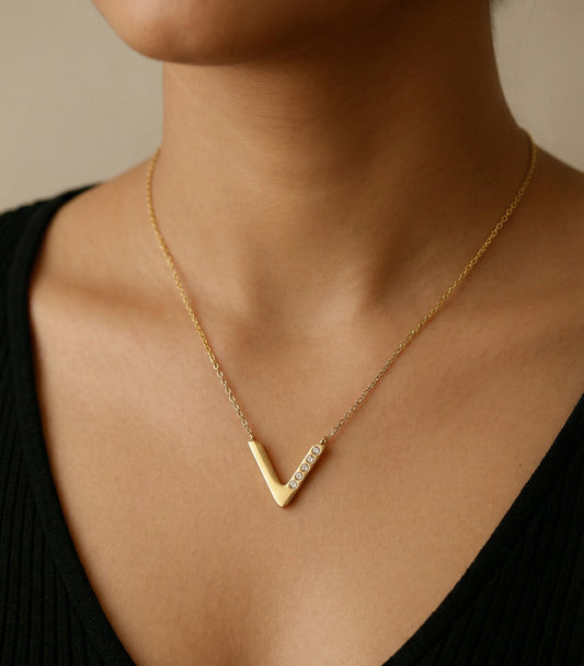 Minimal V Initial Pendant Necklace