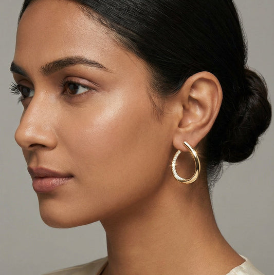 Luna Curve Pavé Hoops