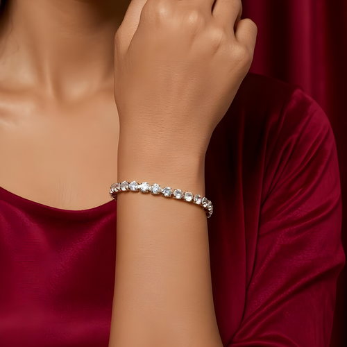 Celeste Crystal Tennis Bracelet – 18K gold-plated stainless steel tennis bracelet