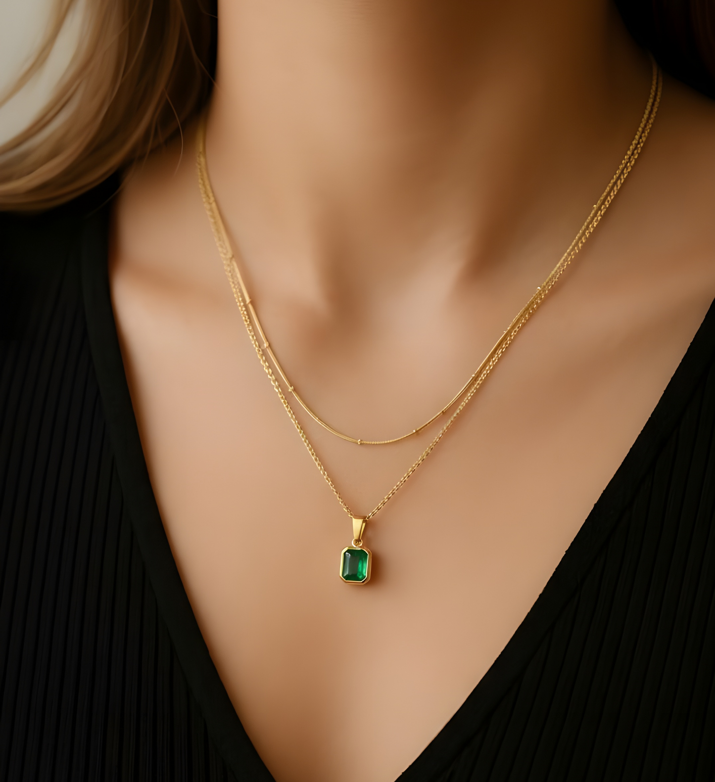 Emerald Luxe Gold-Plated Pendant Necklace