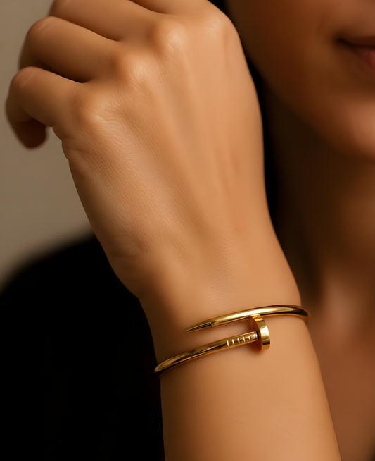 BoldNail Bangle
