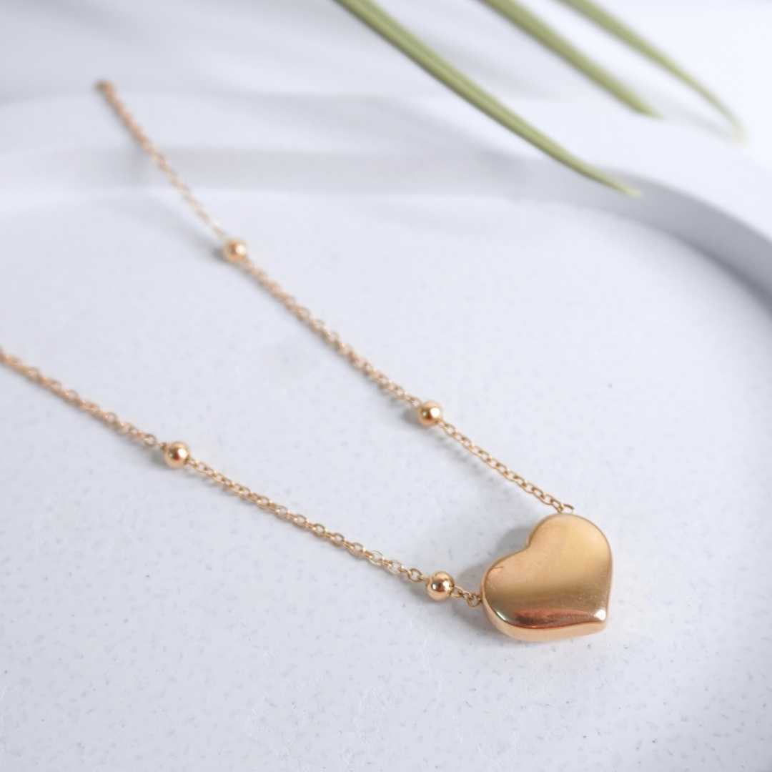 Golden Heart Pendant Necklace