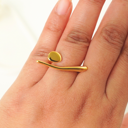 Ashara Fluid Wrap Ring