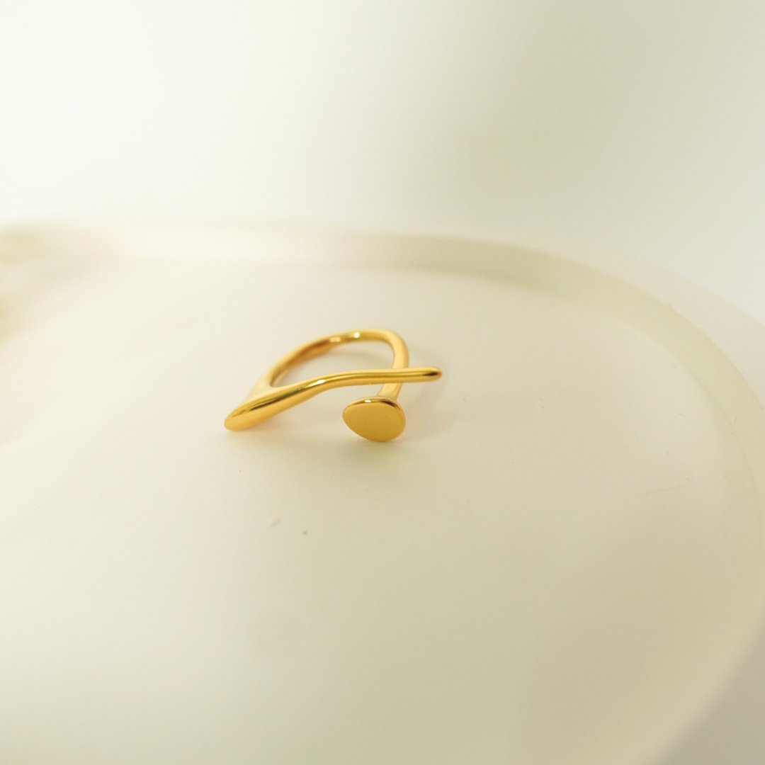 Ashara Fluid Wrap Ring