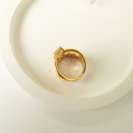 Ashara Royal Crest Ring