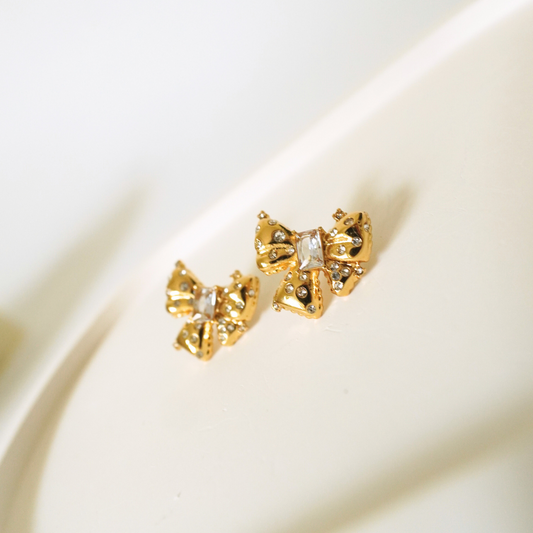 Ashara Golden Papillon Studs