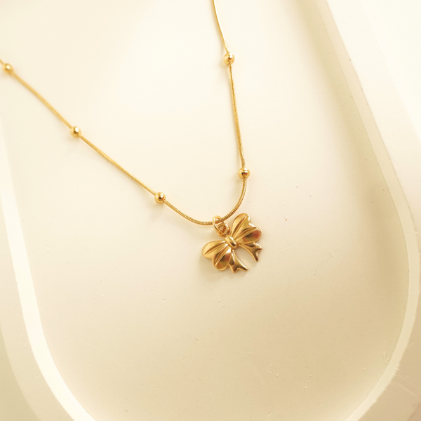 Ashara Fleur Charm Necklace