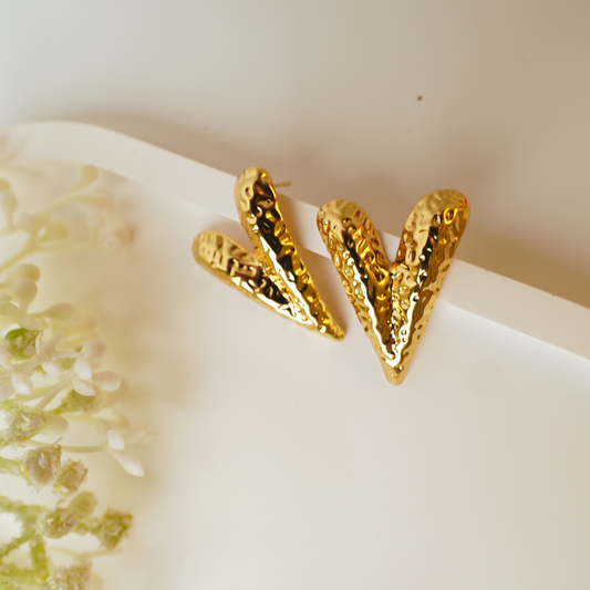Viva Lava Studs – 18K Gold-Plated Molten Heart Earrings