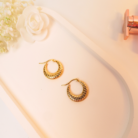 Woven Gleam Hoops – 18k Gold Plated Textured Everyday Hoops