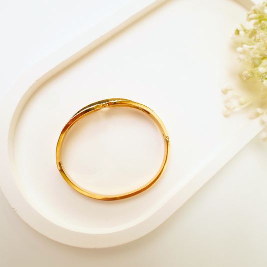 Ashara Roman Luxe Bangle