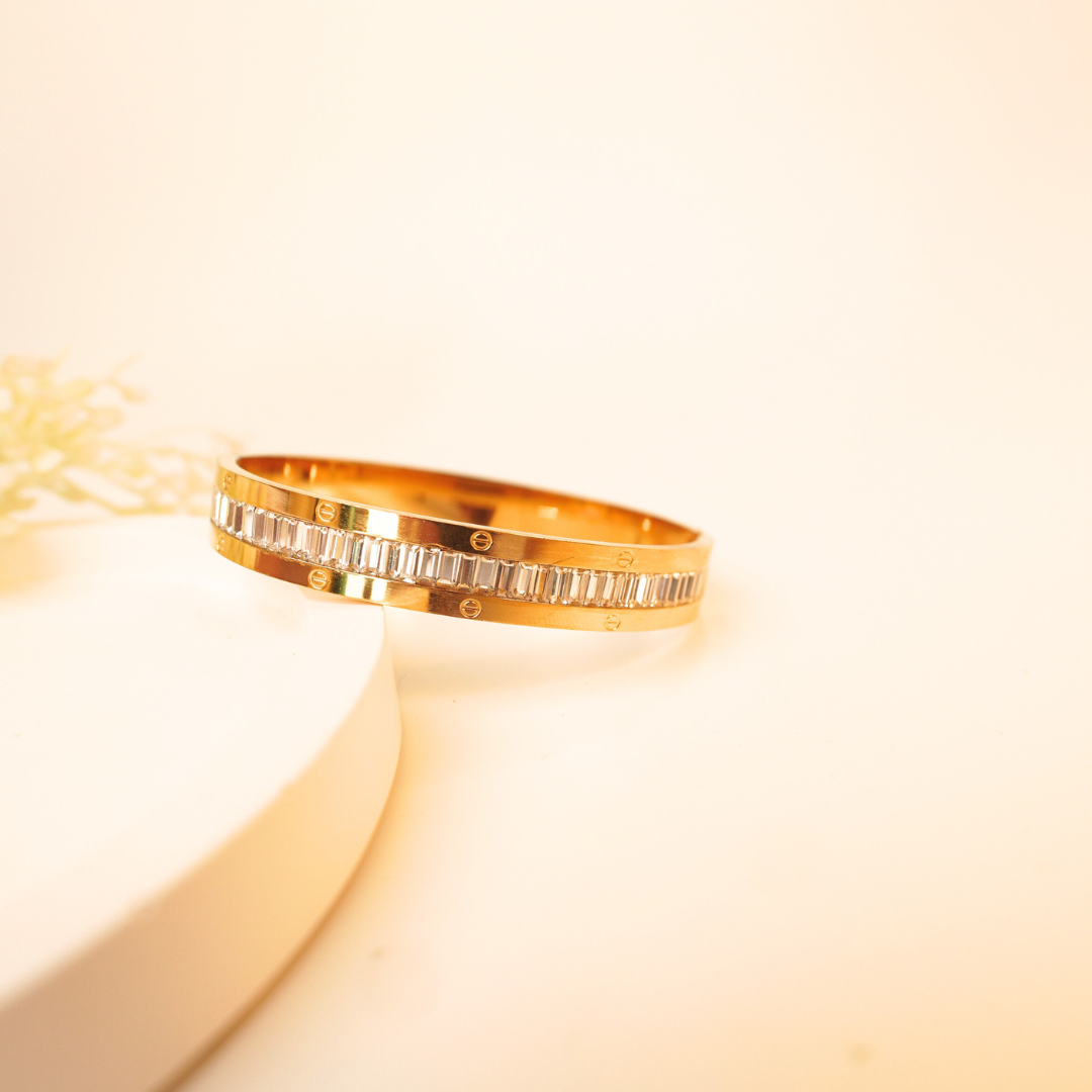 Glint Bangle – Baguette Crystal