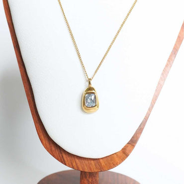 Aurora Glow Gold-Plated Pendant Necklace