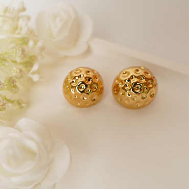 Ashara Lunar Lux Studs
