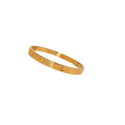 LuxeLock Bangle – 18K Gold-Plated Bracelet
