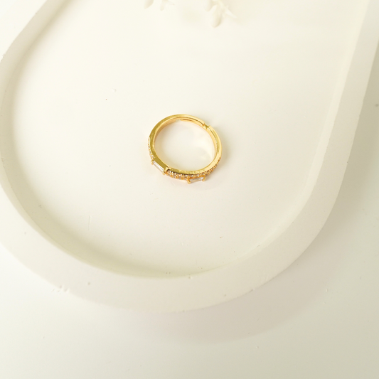 Ashara Luxe Baguette Ring | Adjustable